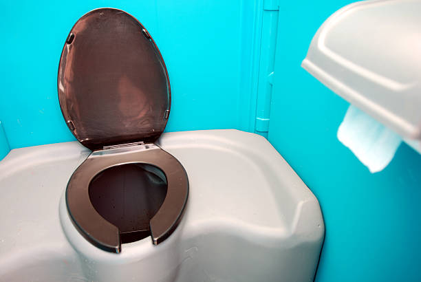 Best Porta potty rental near me  in Edwardsville, PA
